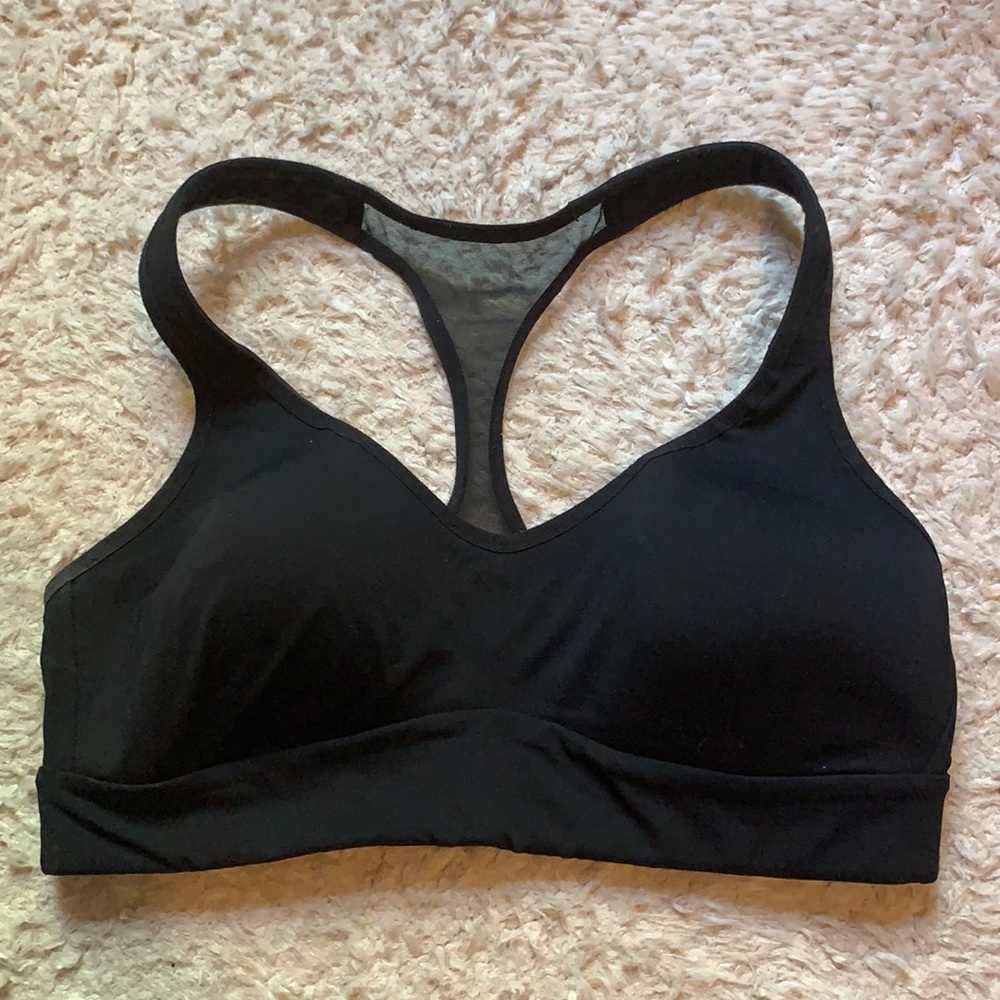 Lululemon sports bra with mesh back